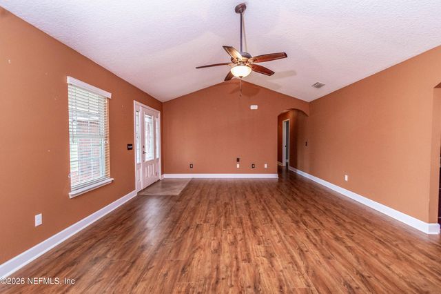 18100 CREWS Road, Glen St. Mary, FL 32040