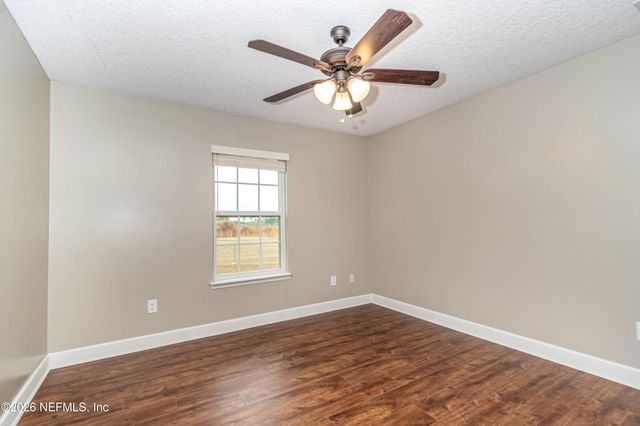 18100 CREWS Road, Glen St. Mary, FL 32040