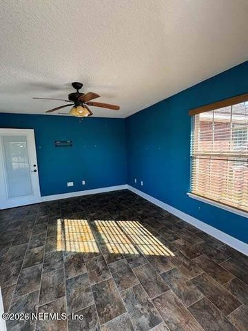 18100 CREWS Road, Glen St. Mary, FL 32040