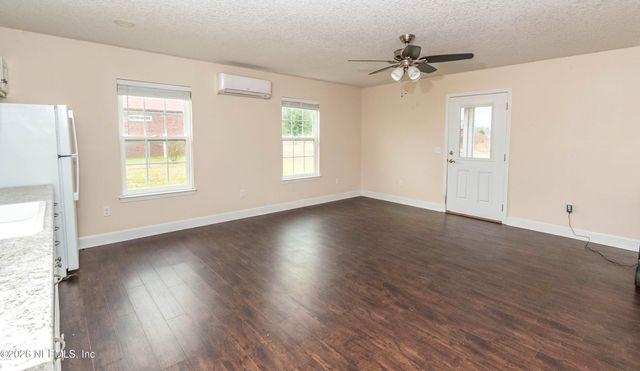 18100 CREWS Road, Glen St. Mary, FL 32040