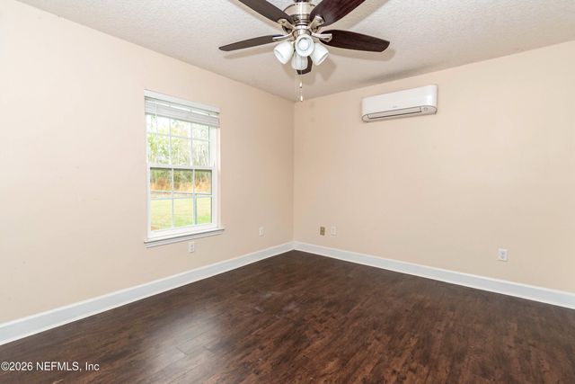 18100 CREWS Road, Glen St. Mary, FL 32040