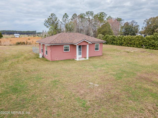 18100 CREWS Road, Glen St. Mary, FL 32040