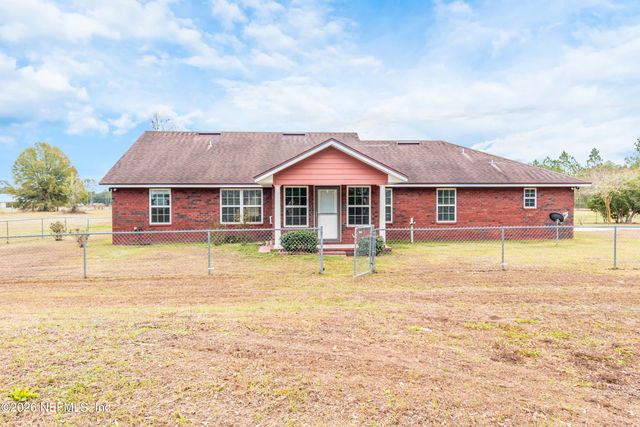 18100 CREWS Road, Glen St. Mary, FL 32040