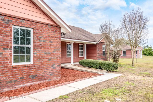 18100 CREWS Road, Glen St. Mary, FL 32040