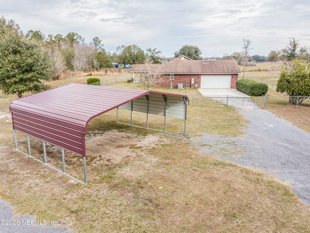 18100 CREWS Road, Glen St. Mary, FL 32040