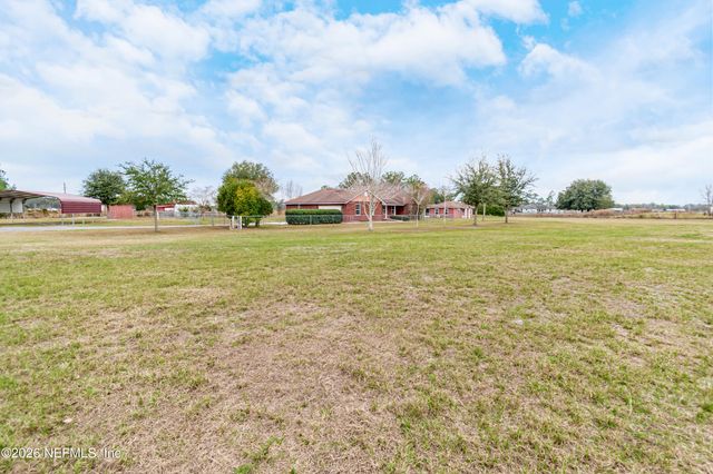 18100 CREWS Road, Glen St. Mary, FL 32040