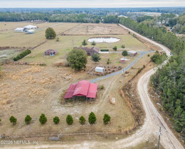 18100 CREWS Road, Glen St. Mary, FL 32040