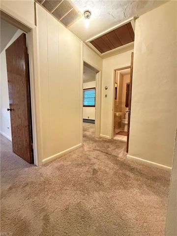 504 Eisenhower CIR, Portsmouth, VA 23701