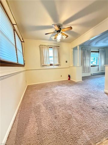 504 Eisenhower CIR, Portsmouth, VA 23701