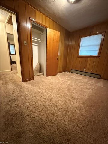 504 Eisenhower CIR, Portsmouth, VA 23701