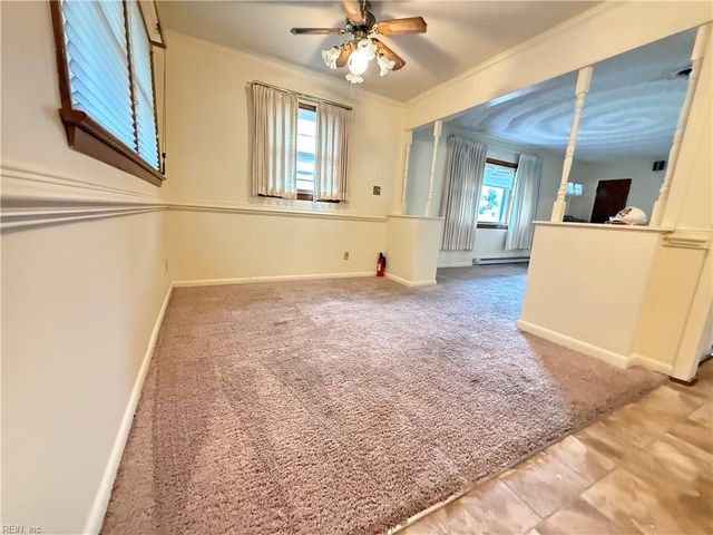 504 Eisenhower CIR, Portsmouth, VA 23701