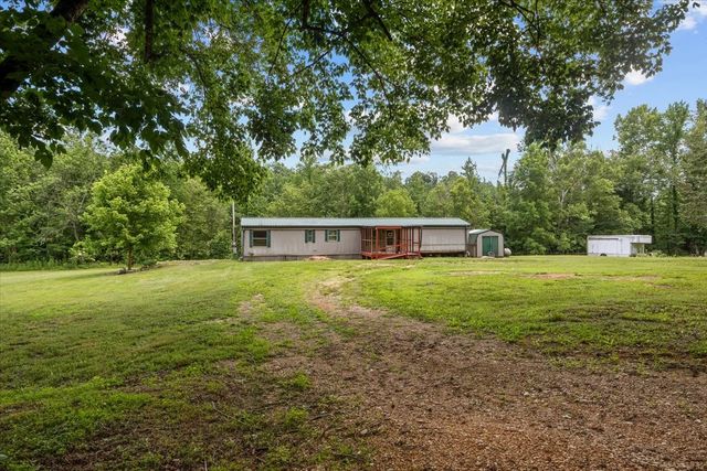 2900 Jack Branch Rd, Waverly, TN 37185