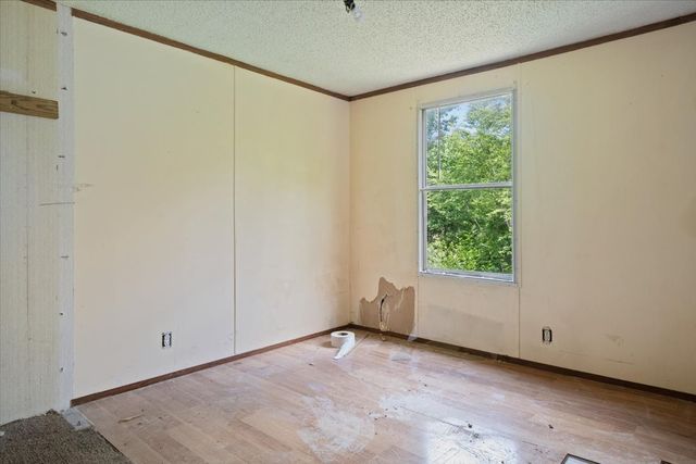 2900 Jack Branch Rd, Waverly, TN 37185