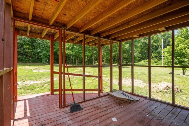 2900 Jack Branch Rd, Waverly, TN 37185