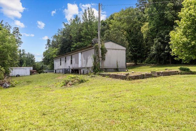 2900 Jack Branch Rd, Waverly, TN 37185
