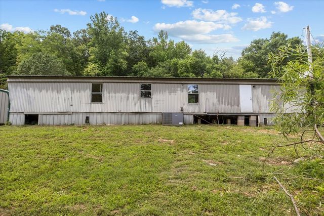 2900 Jack Branch Rd, Waverly, TN 37185