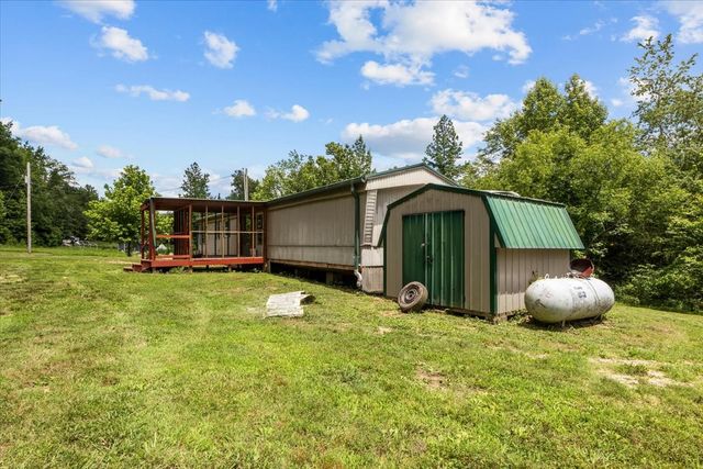 2900 Jack Branch Rd, Waverly, TN 37185