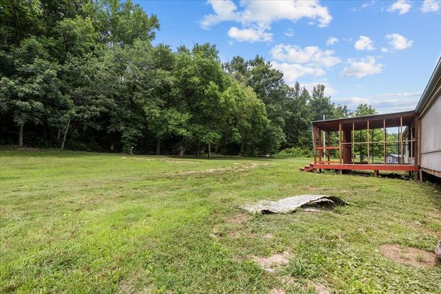 2900 Jack Branch Rd, Waverly, TN 37185