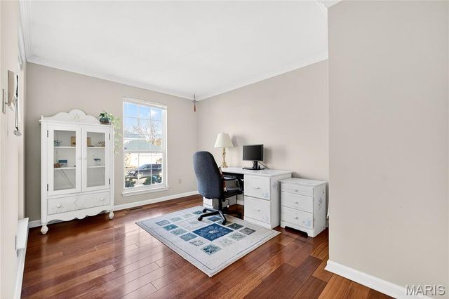 412 Stryker Court, Ballwin, MO 63021