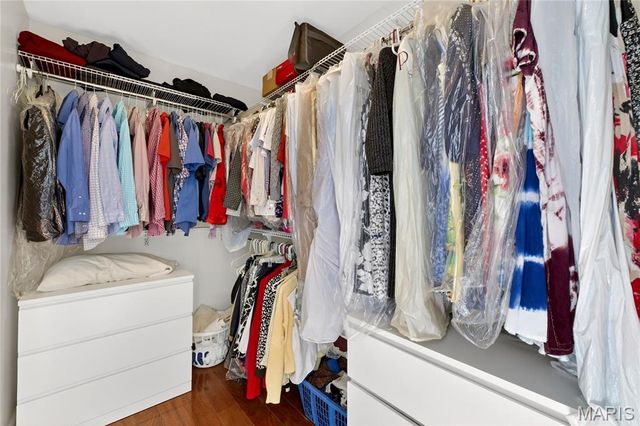 412 Stryker Court, Ballwin, MO 63021