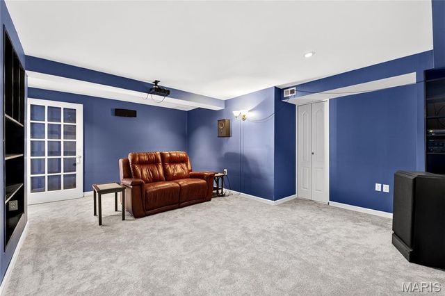 412 Stryker Court, Ballwin, MO 63021