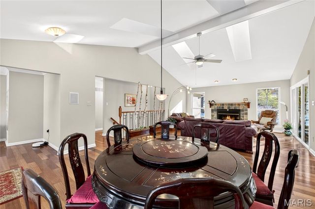 412 Stryker Court, Ballwin, MO 63021