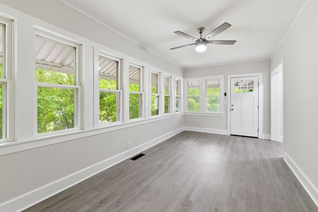 305 S Irwin St, Manchester, TN 37355