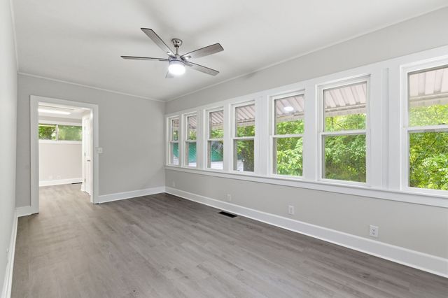 305 S Irwin St, Manchester, TN 37355