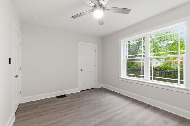 305 S Irwin St, Manchester, TN 37355