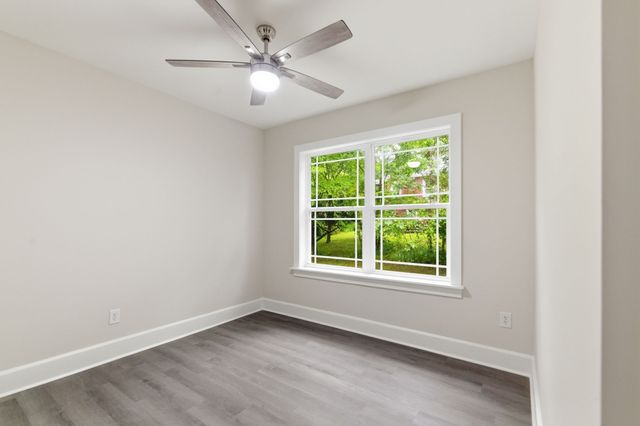305 S Irwin St, Manchester, TN 37355