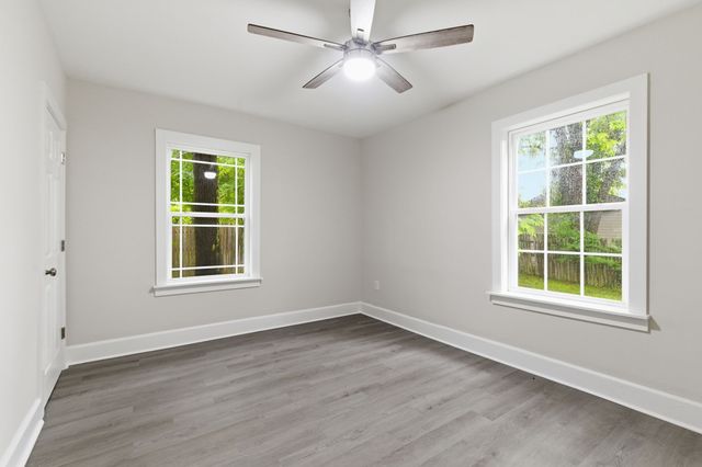 305 S Irwin St, Manchester, TN 37355