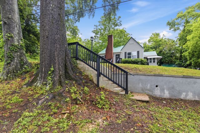 305 S Irwin St, Manchester, TN 37355