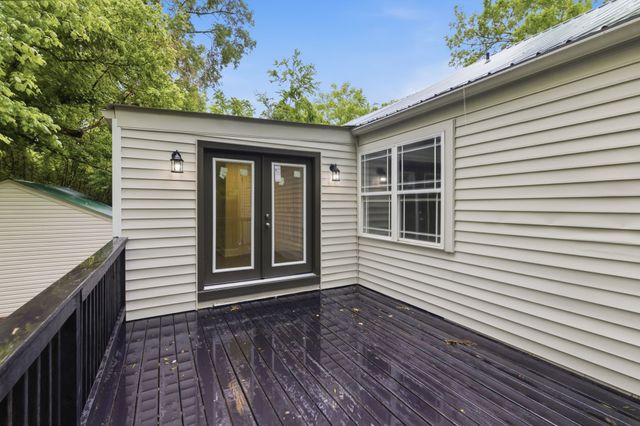 305 S Irwin St, Manchester, TN 37355