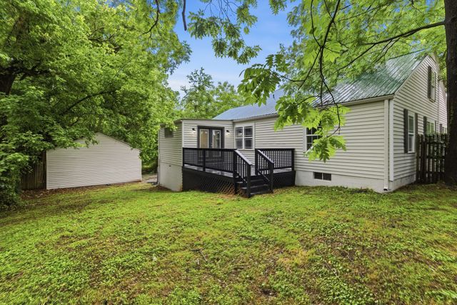 305 S Irwin St, Manchester, TN 37355
