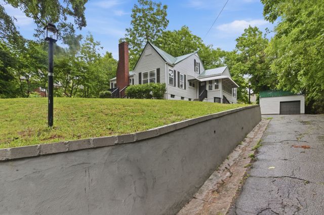 305 S Irwin St, Manchester, TN 37355