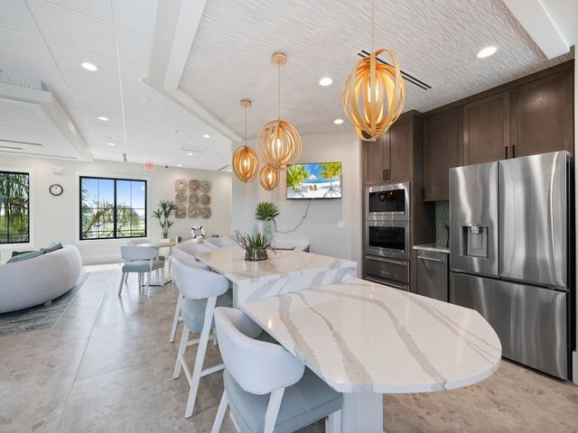 4415 Pinafore Street, Vero Beach, FL 32967