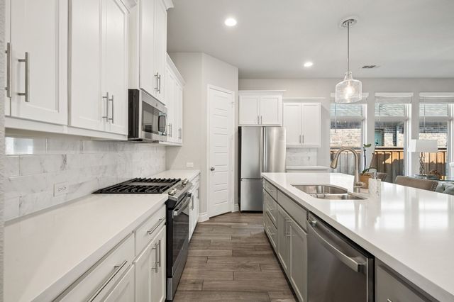 8721 Navidad Falls Drive, Mckinney, TX 75071