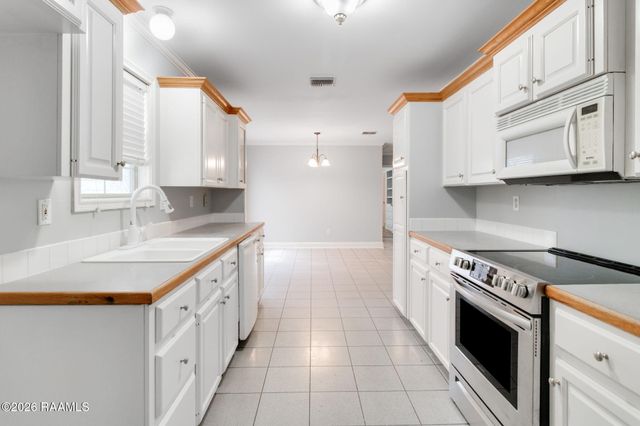 209 Morningside Drive, Duson, LA 70529
