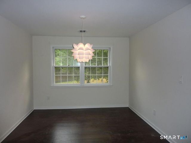 62 Heritage Hill Road APT C, New Canaan, CT 06840