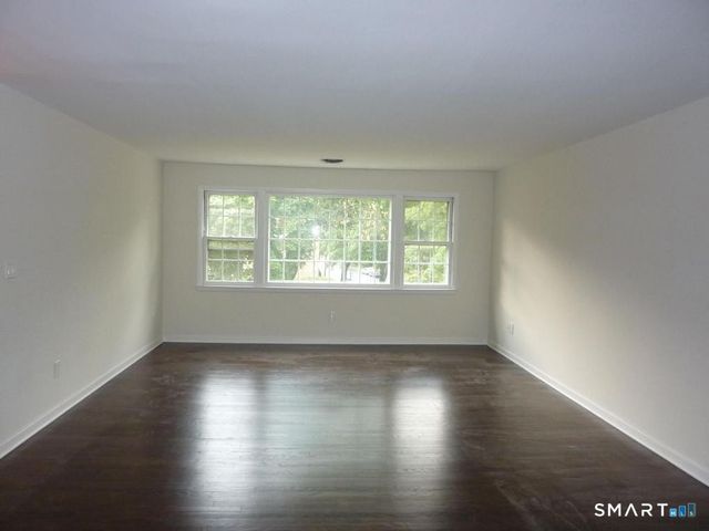 62 Heritage Hill Road APT C, New Canaan, CT 06840