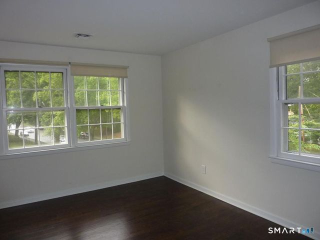 62 Heritage Hill Road APT C, New Canaan, CT 06840