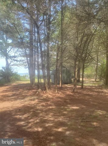6046 TODDS POINT RD, Cambridge, MD 21613