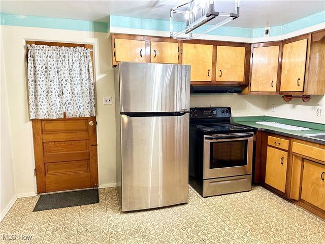 101 Sellitti Lane, Weirton, WV 26062