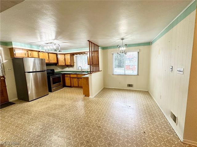 101 Sellitti Lane, Weirton, WV 26062