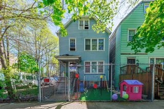 8119 S Escanaba Avenue, Chicago, IL 60617