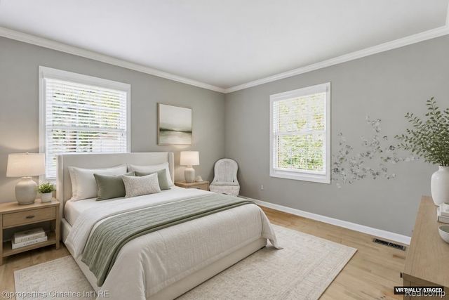2593 Hounds Chase Drive, Troy, MI 48098