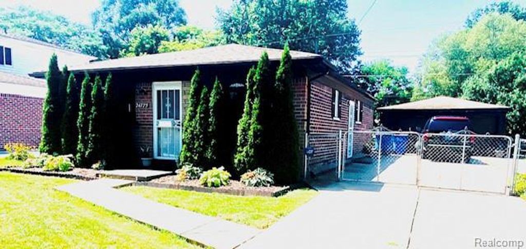 24775 Cunningham Avenue, Warren, MI 48091