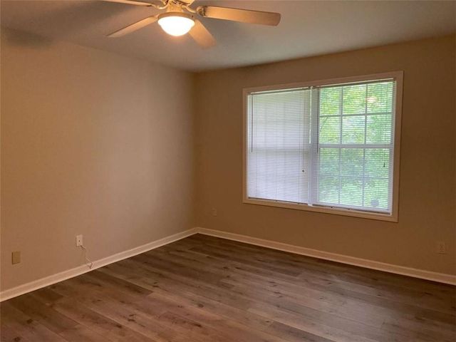 1514 Oakridge Court, Decatur, GA 30033