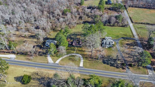 1651 Pennsylvania Ave, Jamestown, TN 38556