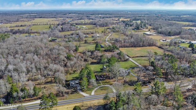 1651 Pennsylvania Ave, Jamestown, TN 38556